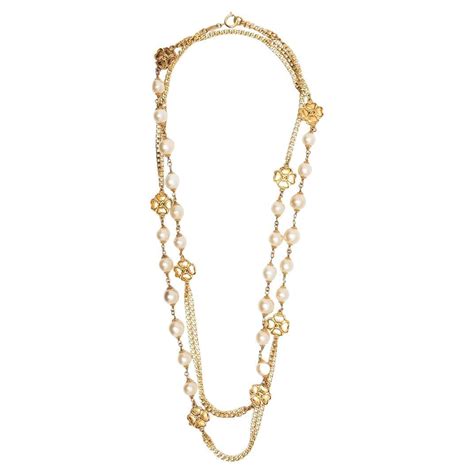 chanel necklace vintage four clove|Chanel necklace price list.